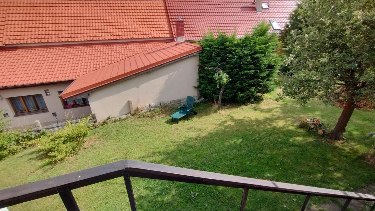 Апартаменты Prague Zbraslav Old Garden Экстерьер фото
